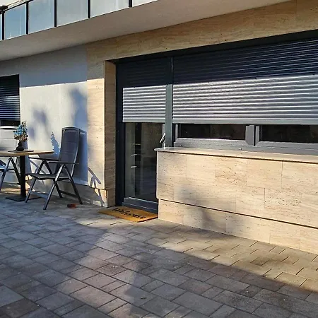 Apartment Viola Velence